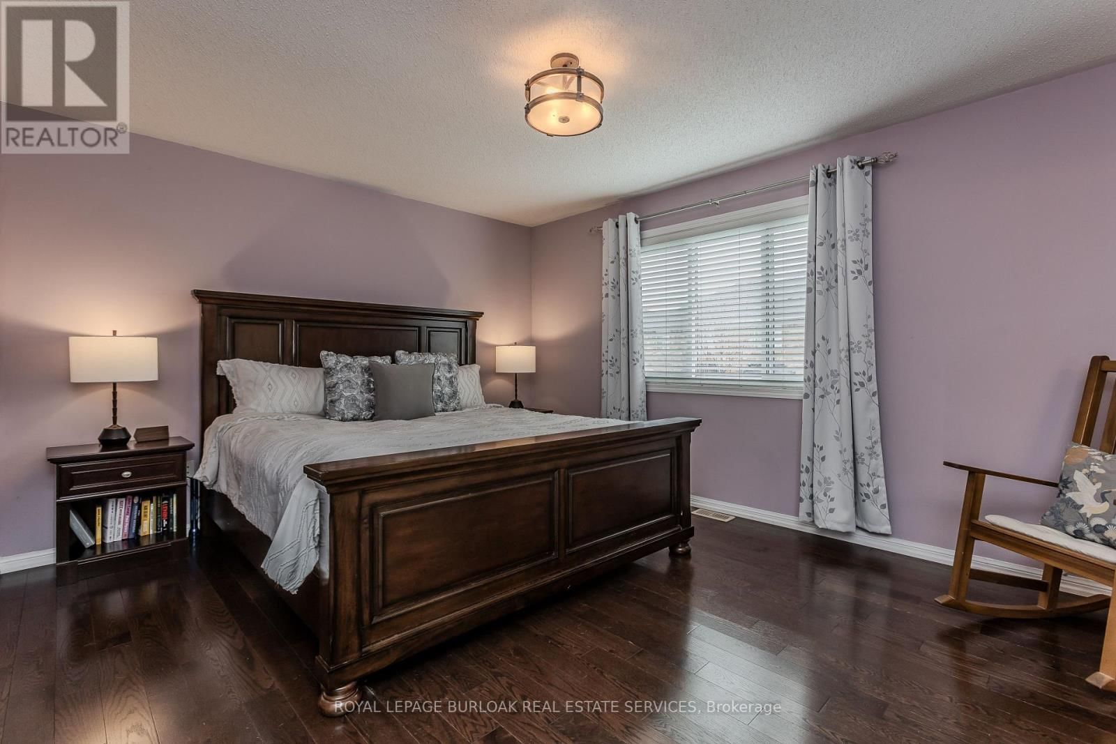 4077 GUNBY CRESCENT Image 17