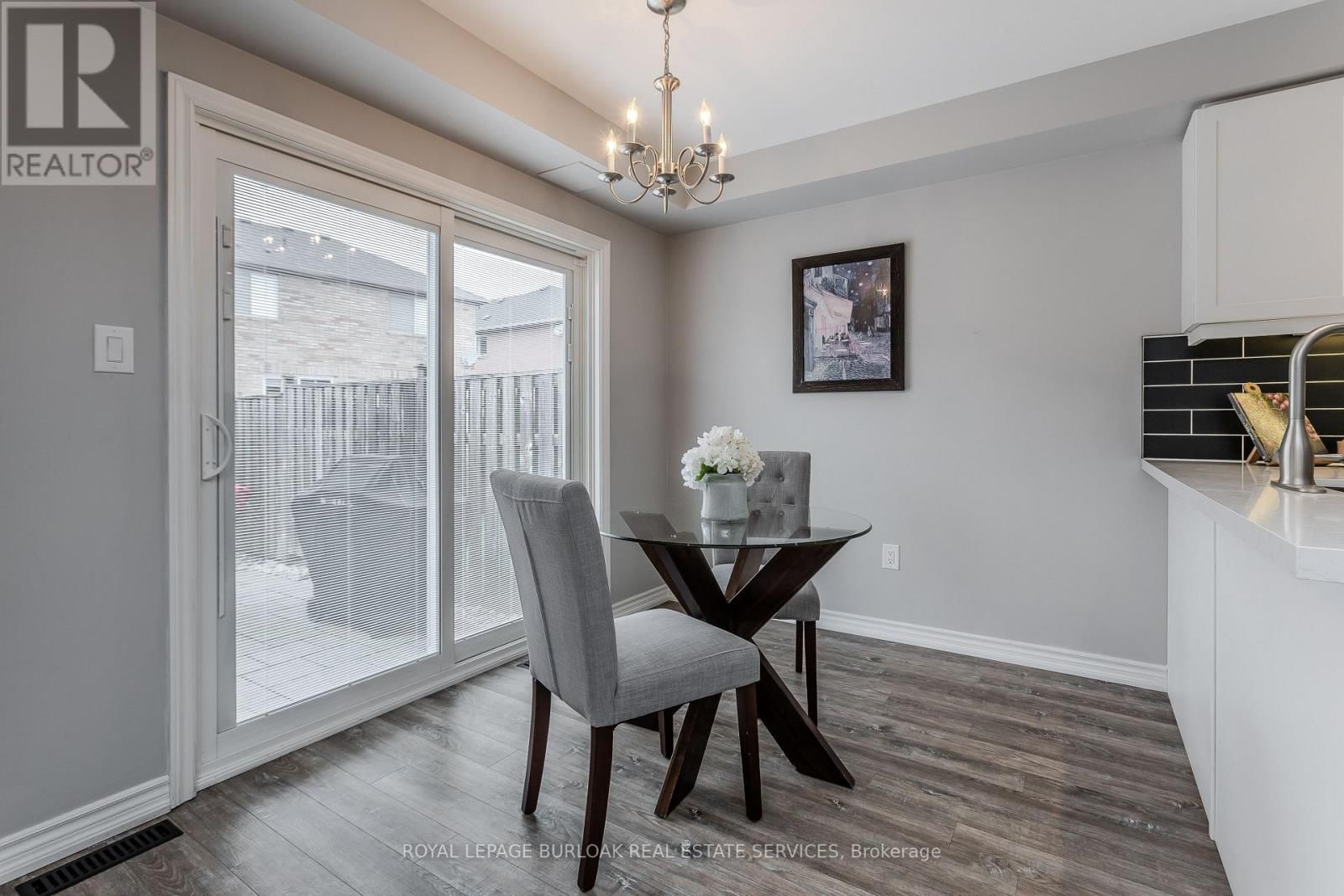 4077 GUNBY CRESCENT Image 8