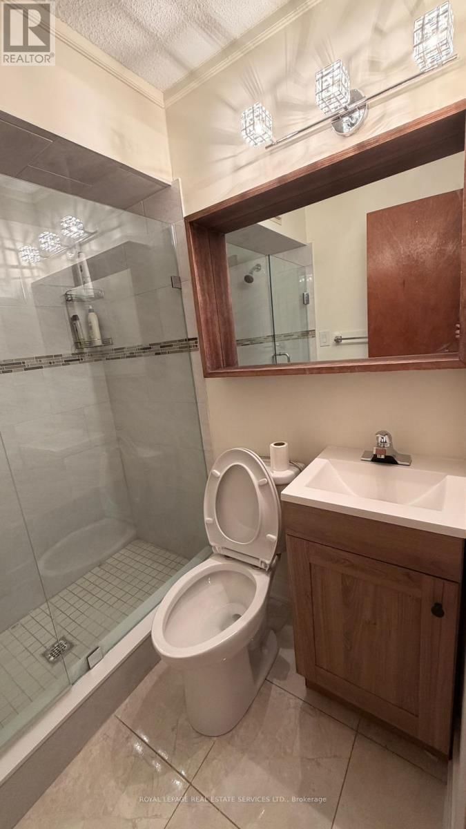 5171 HIDDEN VALLEY COURT Image 25