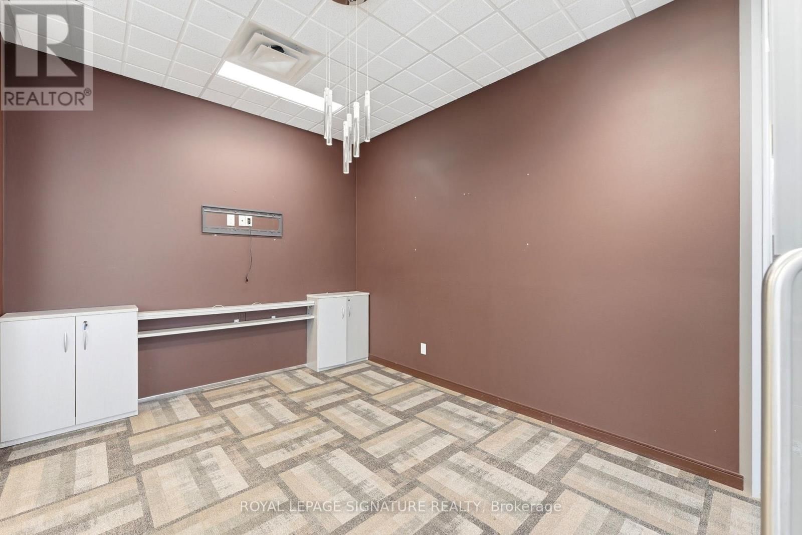 158 GUELPH STREET Image 16