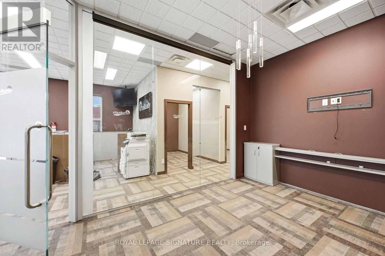 158 GUELPH STREET Image 18