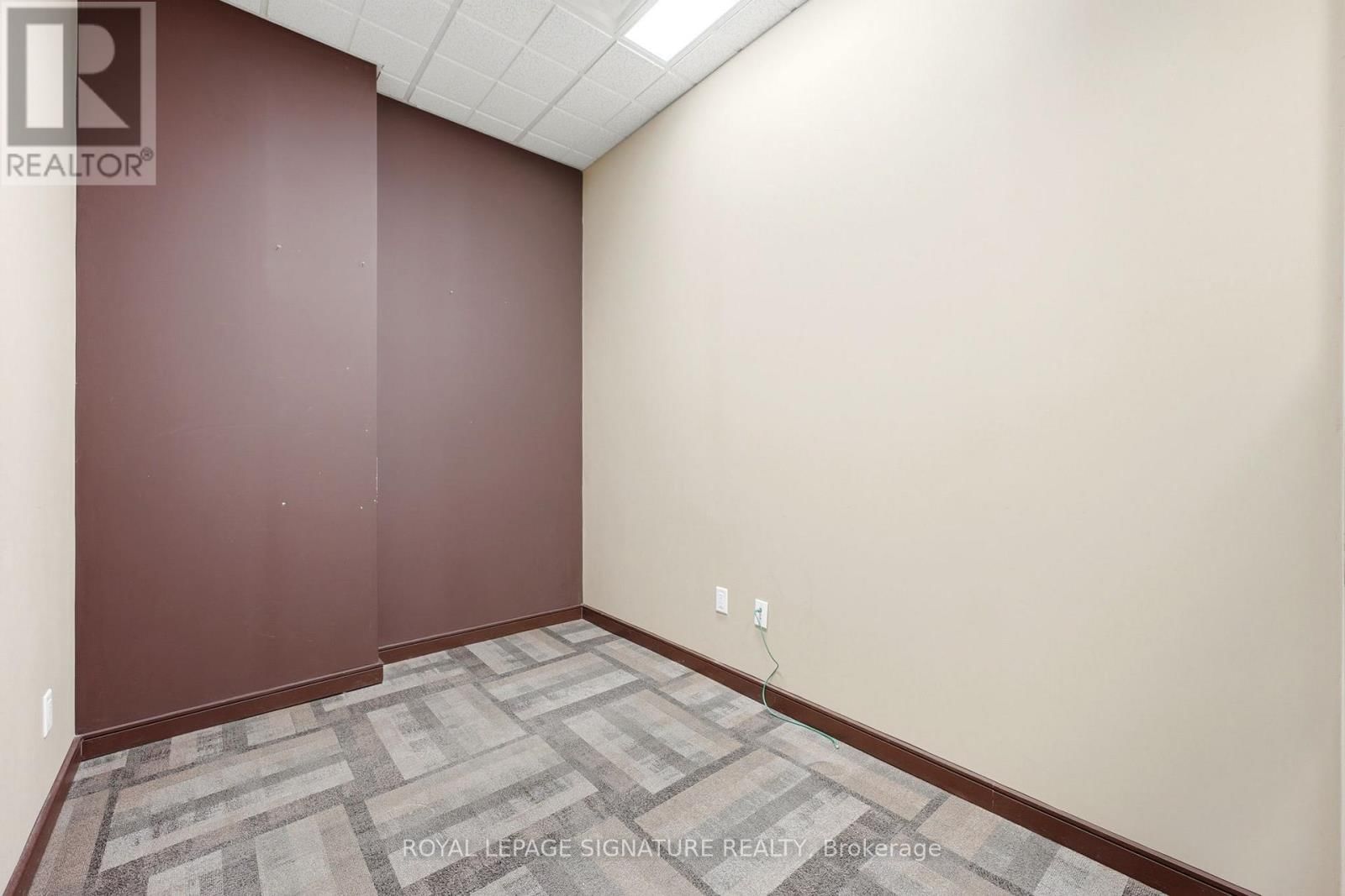 158 GUELPH STREET Image 19