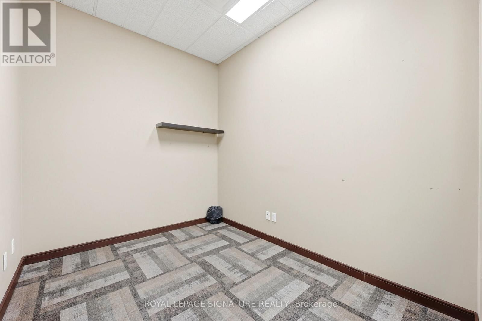 158 GUELPH STREET Image 21