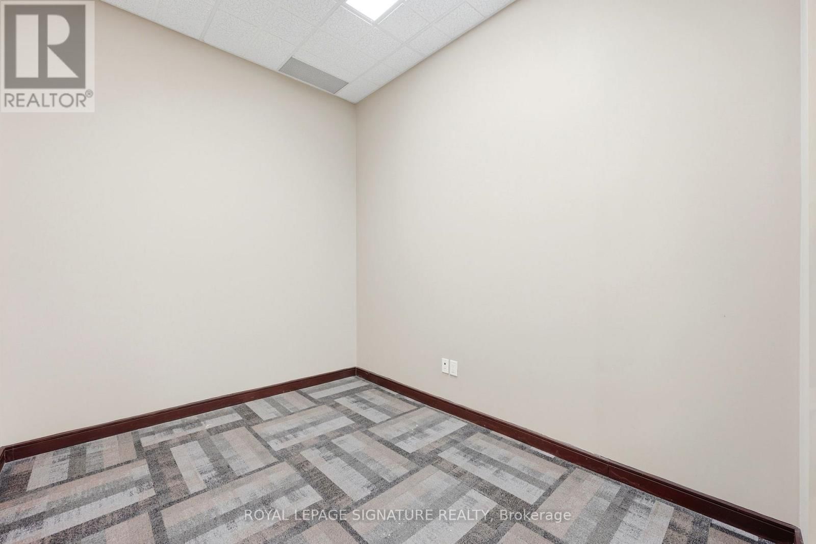 158 GUELPH STREET Image 23