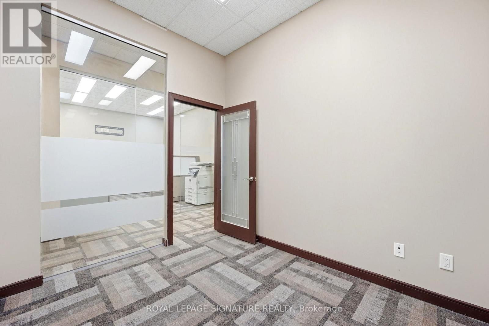 158 GUELPH STREET Image 24