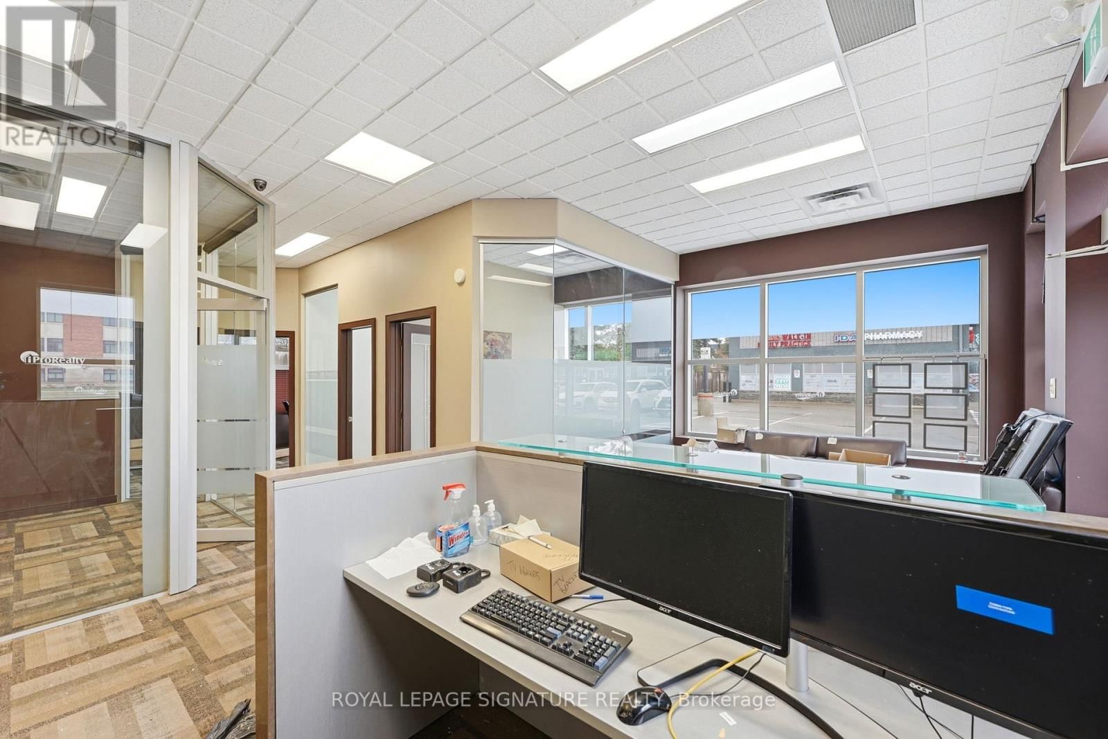 158 GUELPH STREET Image 7