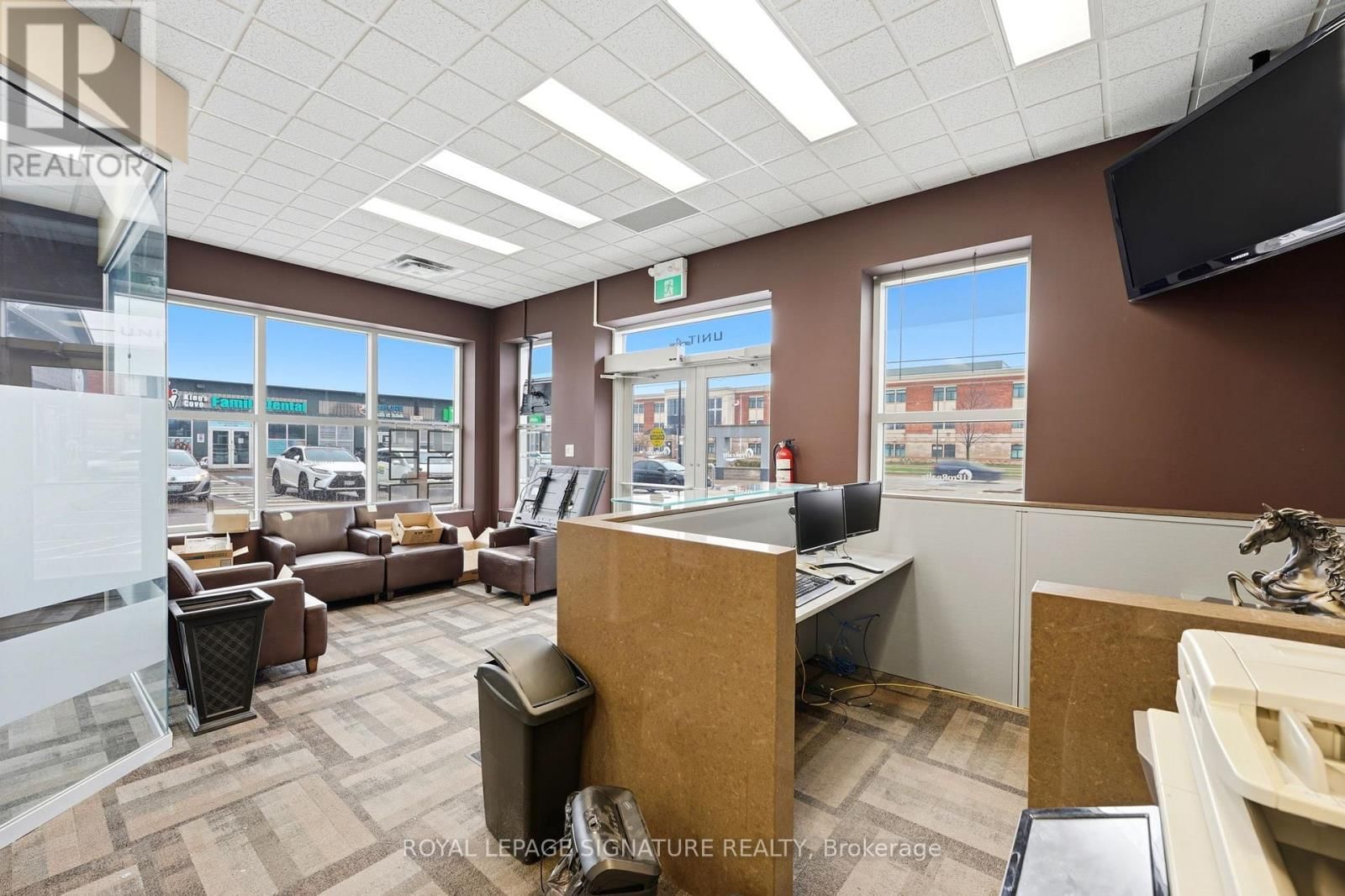 158 GUELPH STREET Image 8