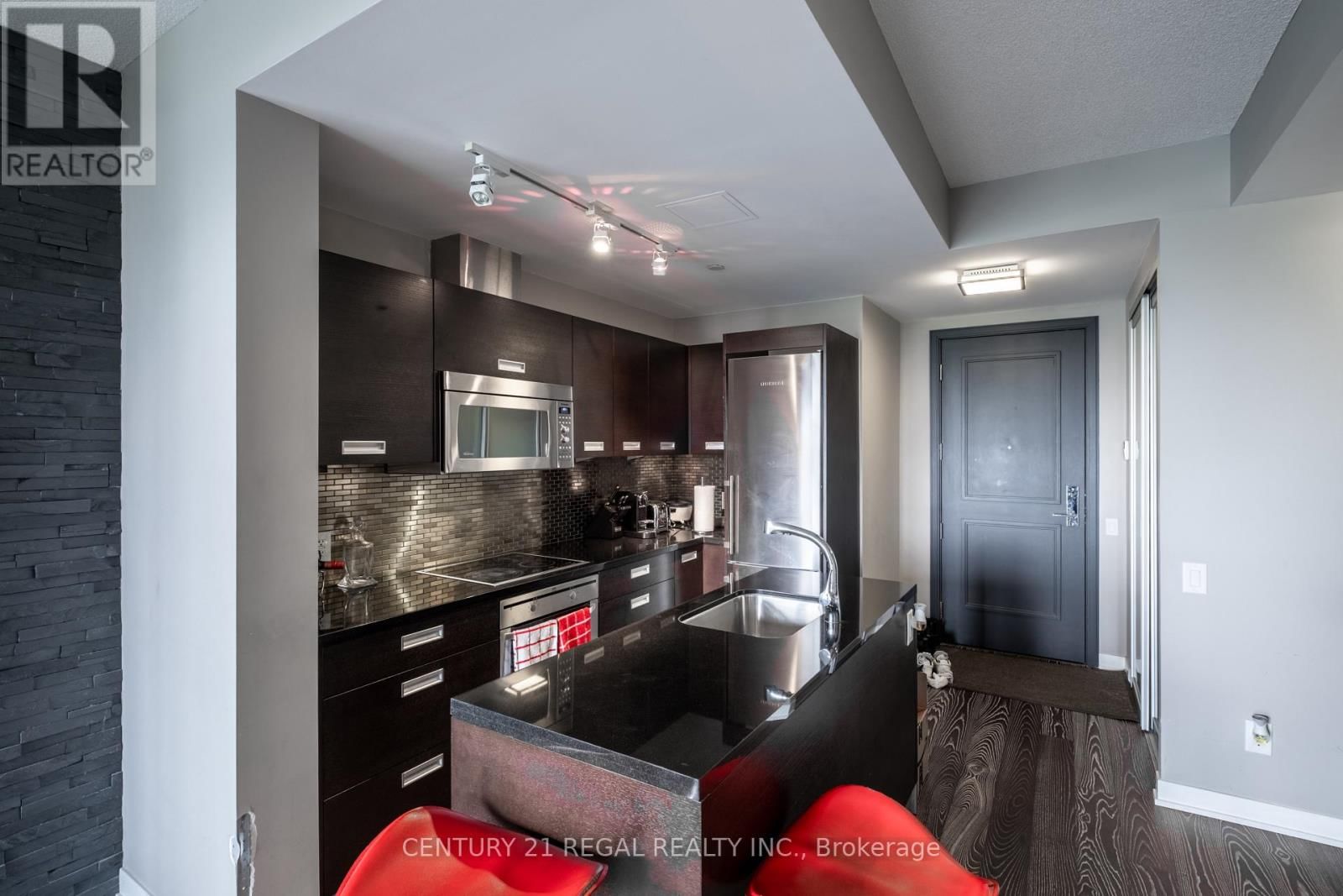 1003 - 88 PARK LAWN ROAD Image 15