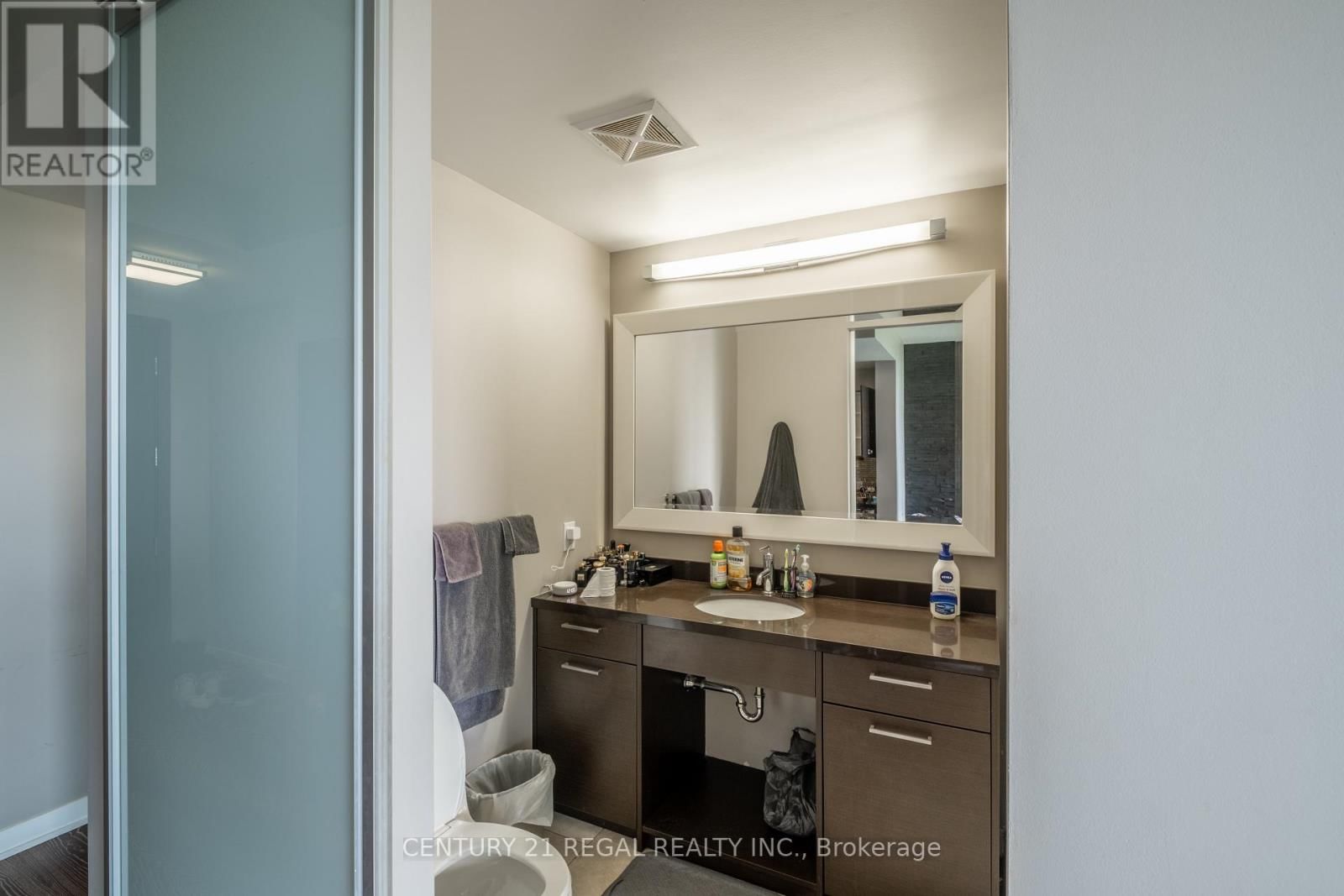 1003 - 88 PARK LAWN ROAD Image 32