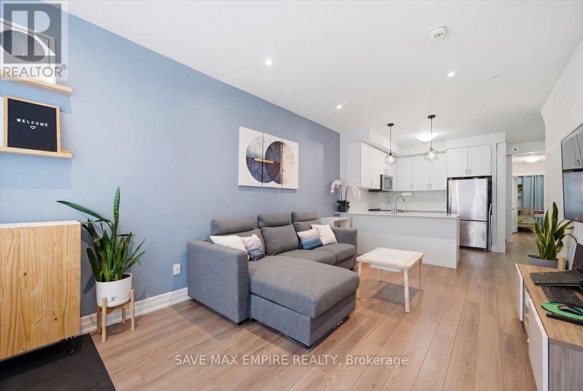 227 - 652 CRICKLEWOOD DRIVE Image 6