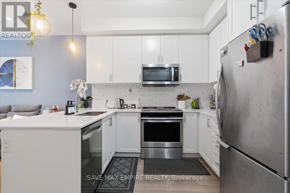 227 - 652 CRICKLEWOOD DRIVE Image 9