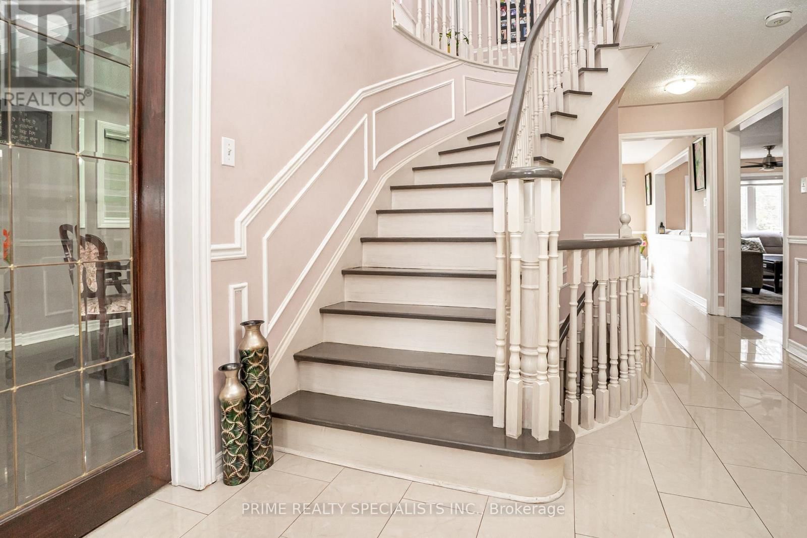 52 DEERGLEN DRIVE Image 18