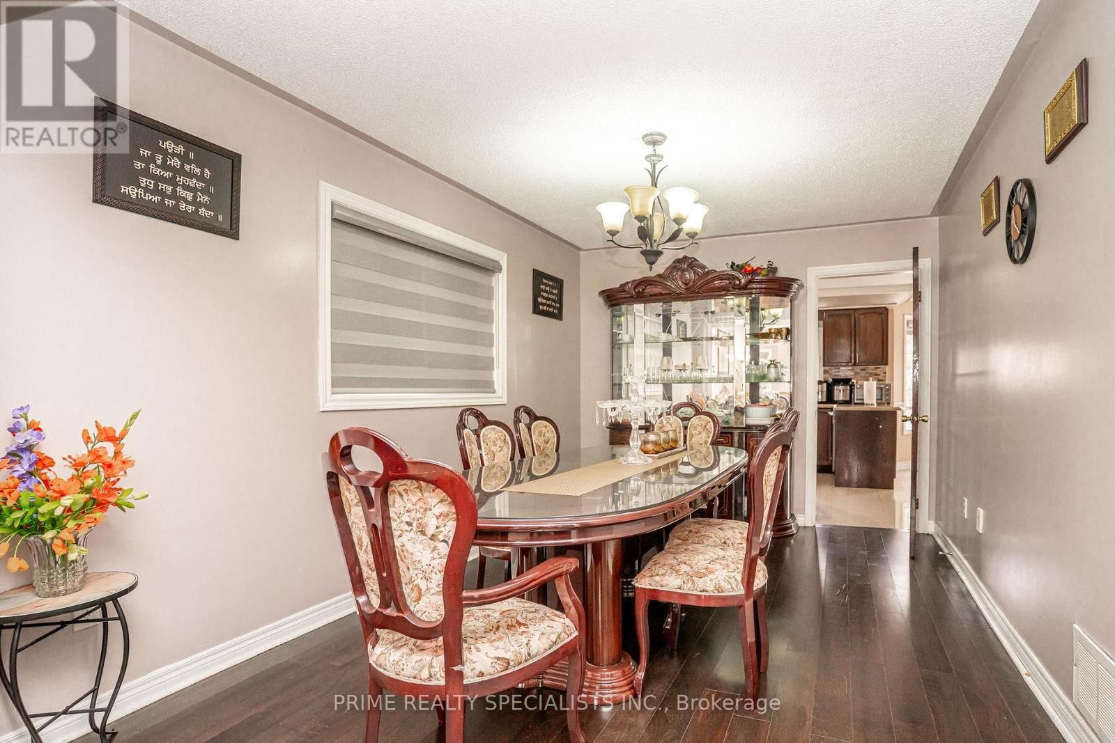 52 DEERGLEN DRIVE Image 9