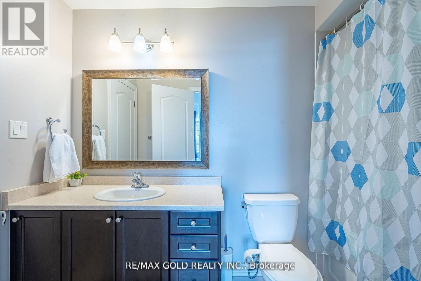 10 SPOKANNE STREET Image 30