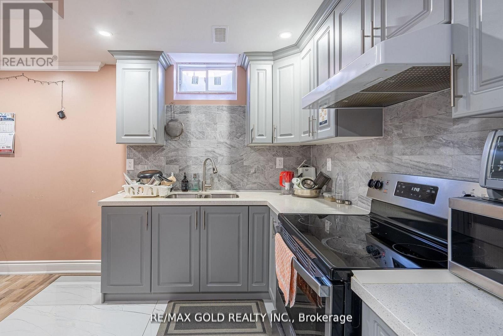 10 SPOKANNE STREET Image 38