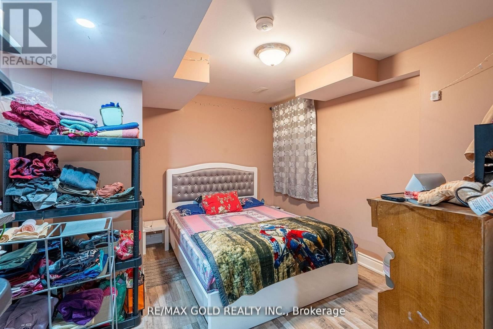 10 SPOKANNE STREET Image 39