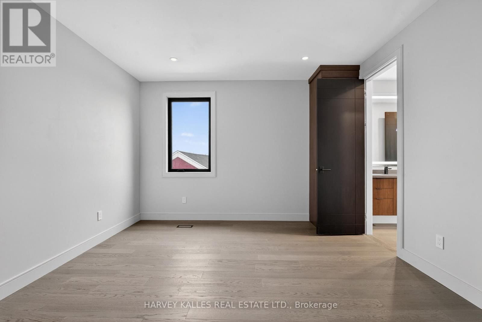 29 PERU ROAD Image 31