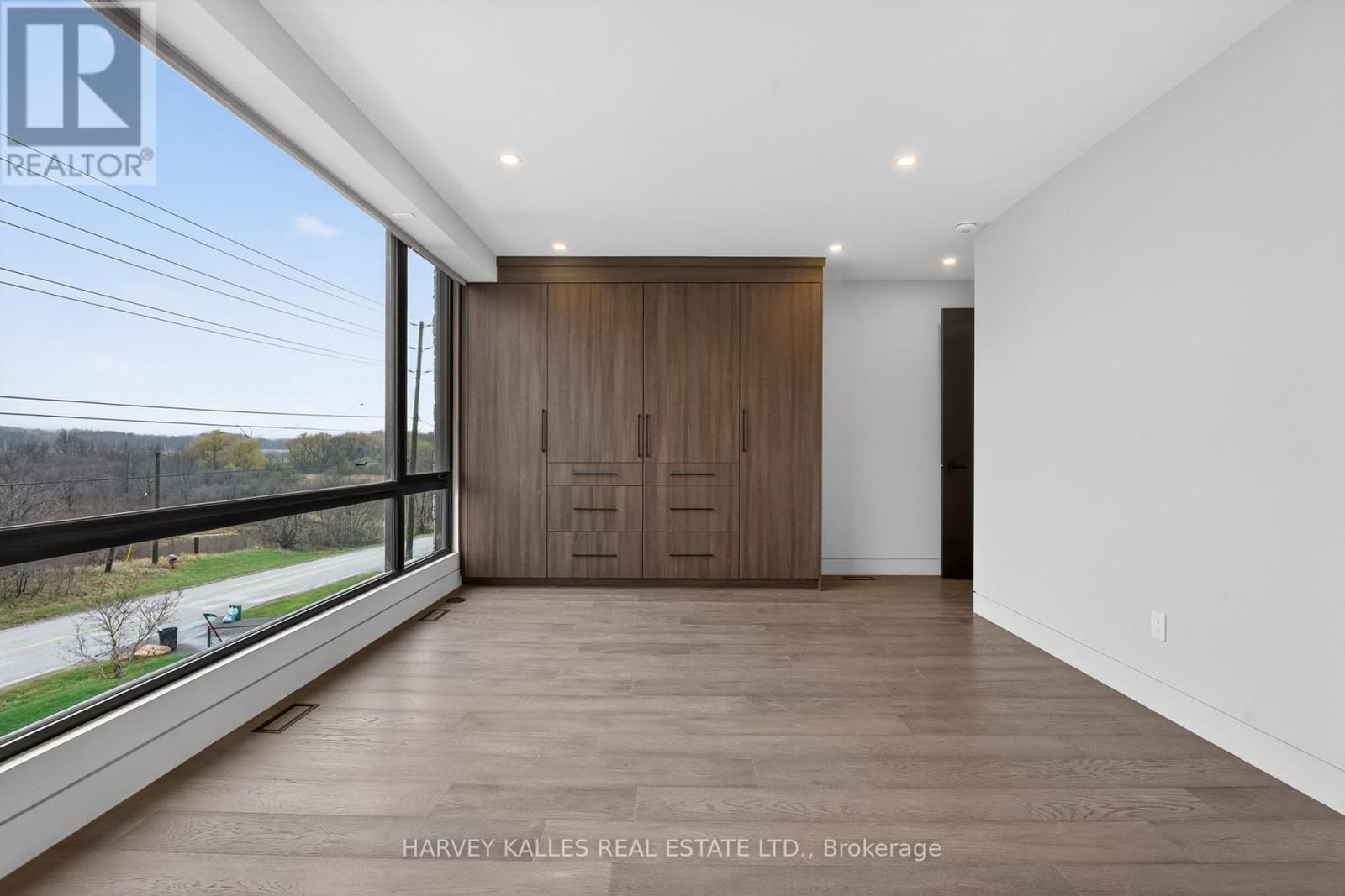 29 PERU ROAD Image 38