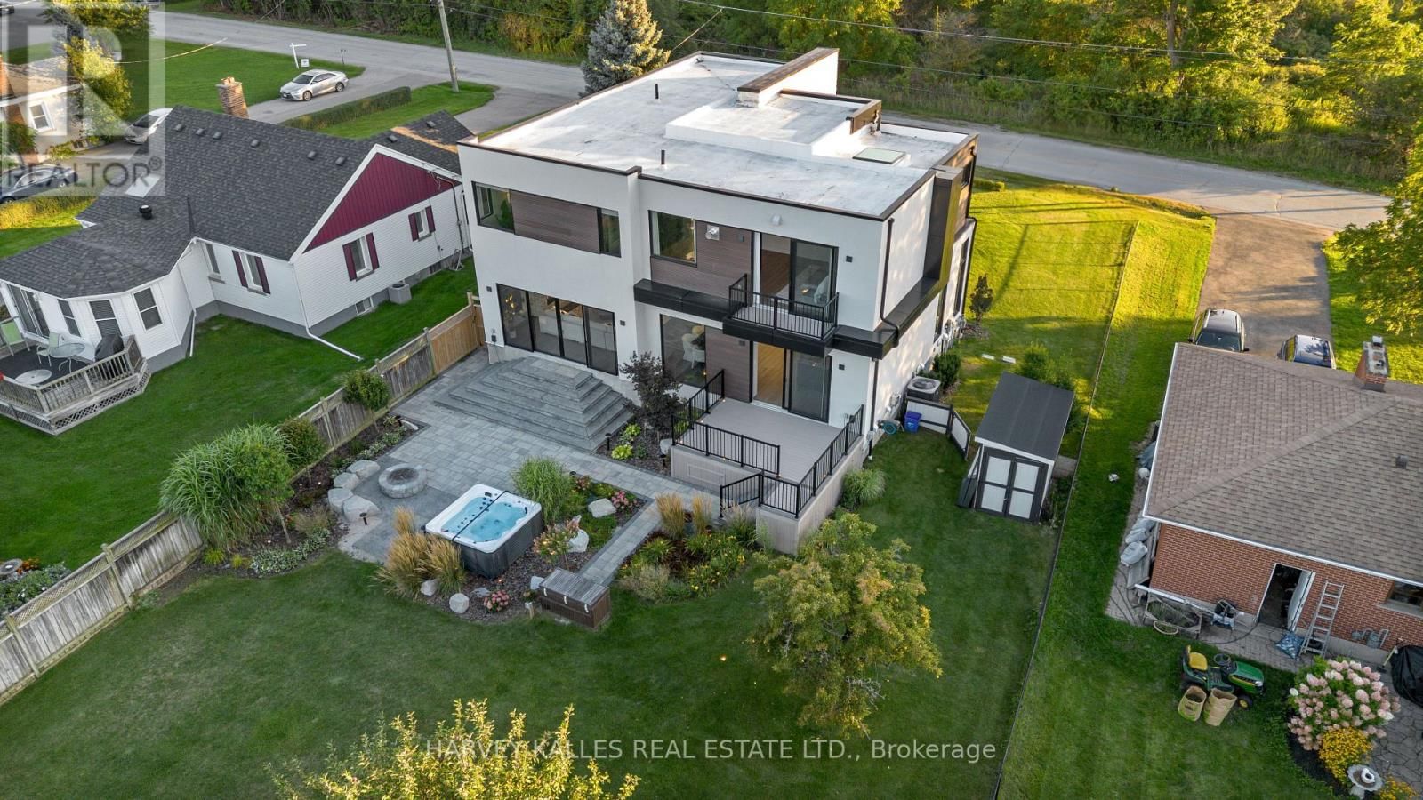 29 PERU ROAD Image 43