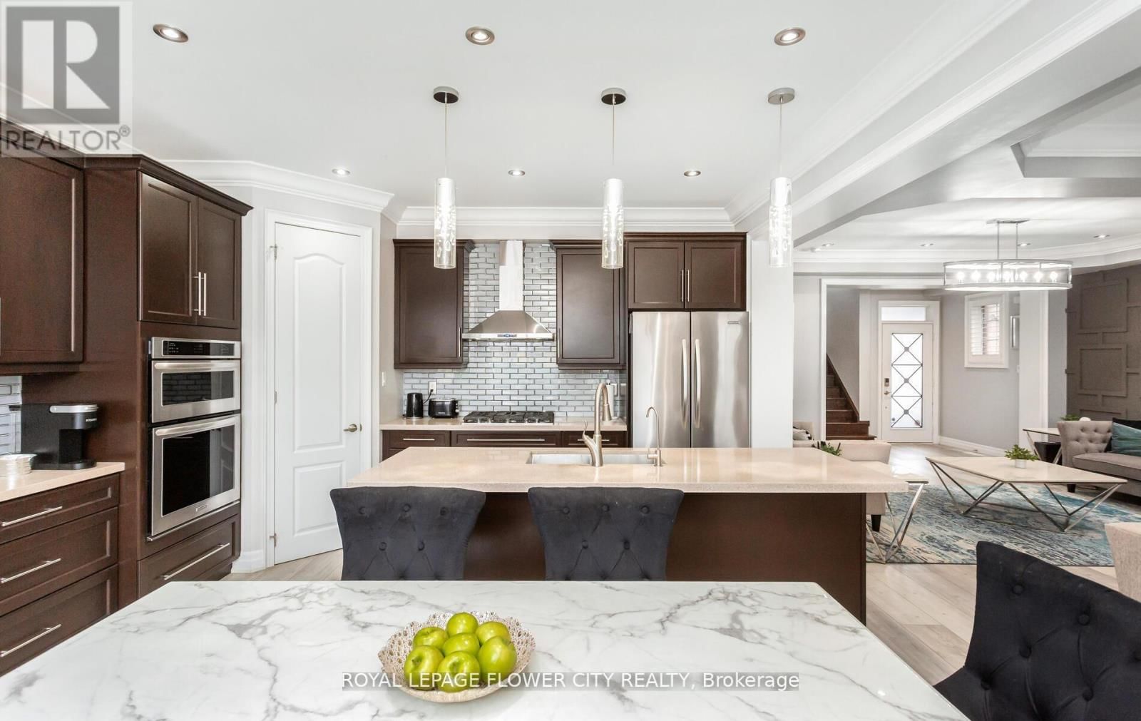 21 ARKWRIGHT DRIVE Image 24