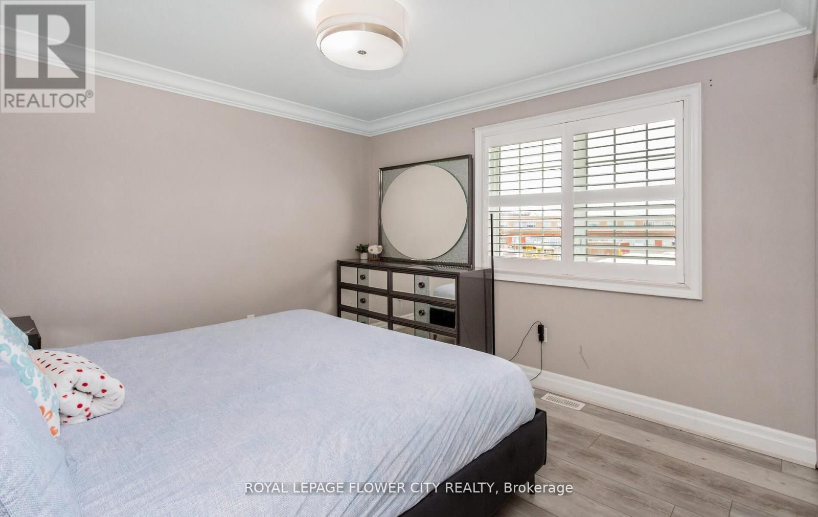 21 ARKWRIGHT DRIVE Image 38