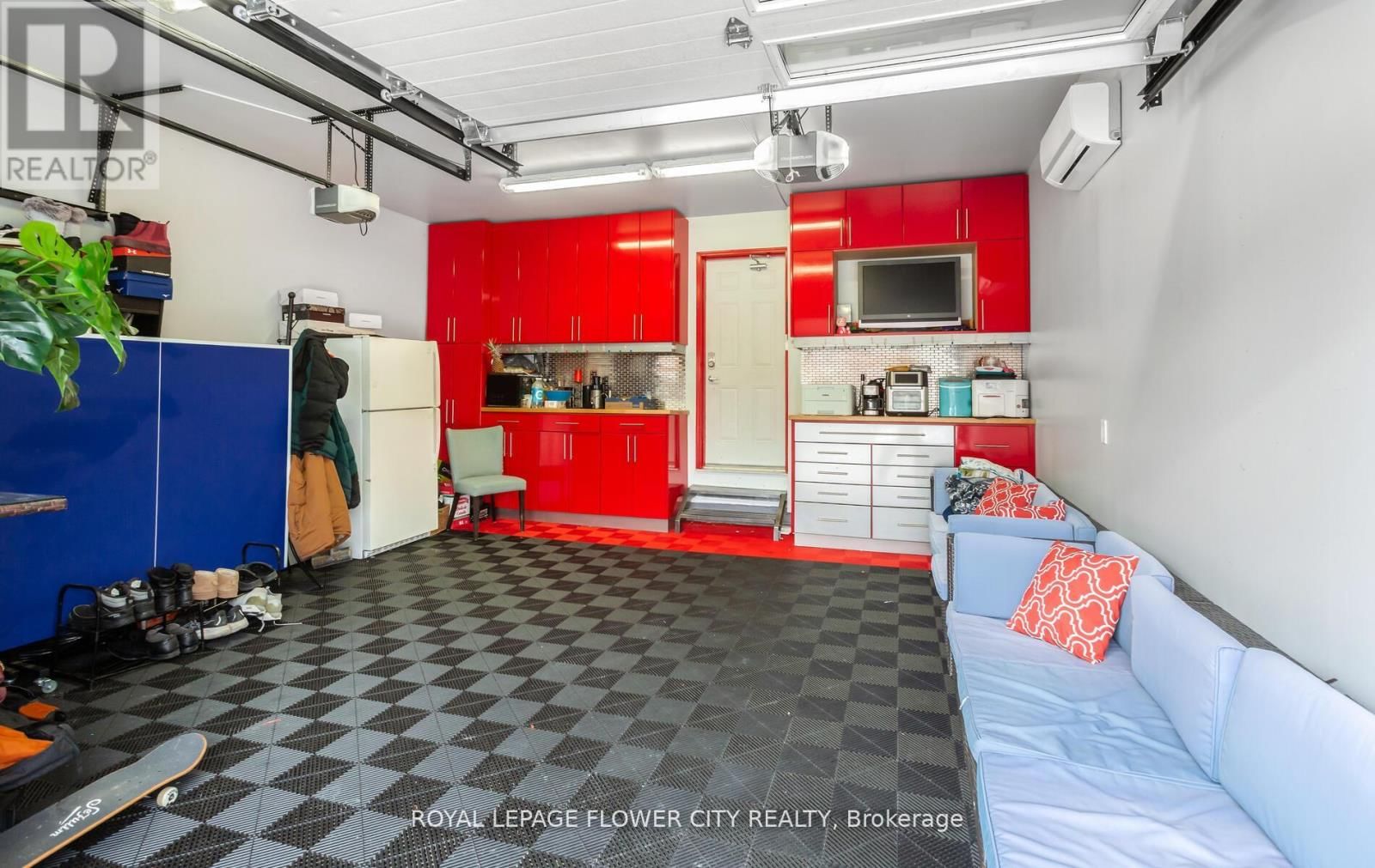 21 ARKWRIGHT DRIVE Image 46