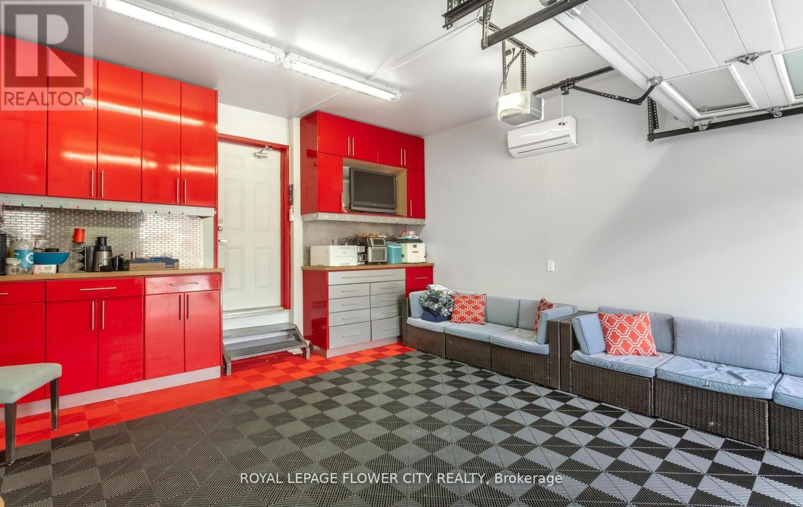 21 ARKWRIGHT DRIVE Image 47