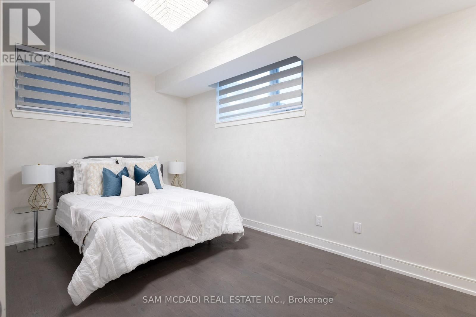 1 - 670 ATWATER AVENUE Image 12