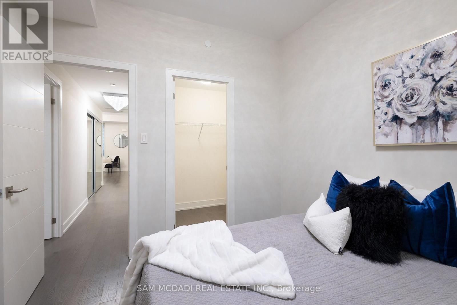 1 - 670 ATWATER AVENUE Image 16