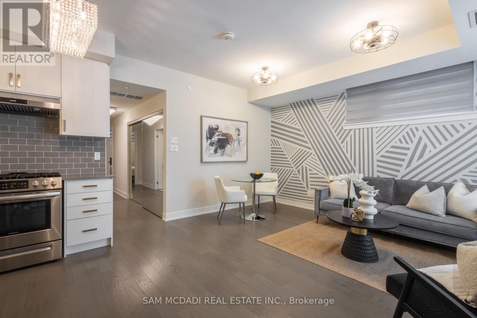 1 - 670 ATWATER AVENUE Image 2