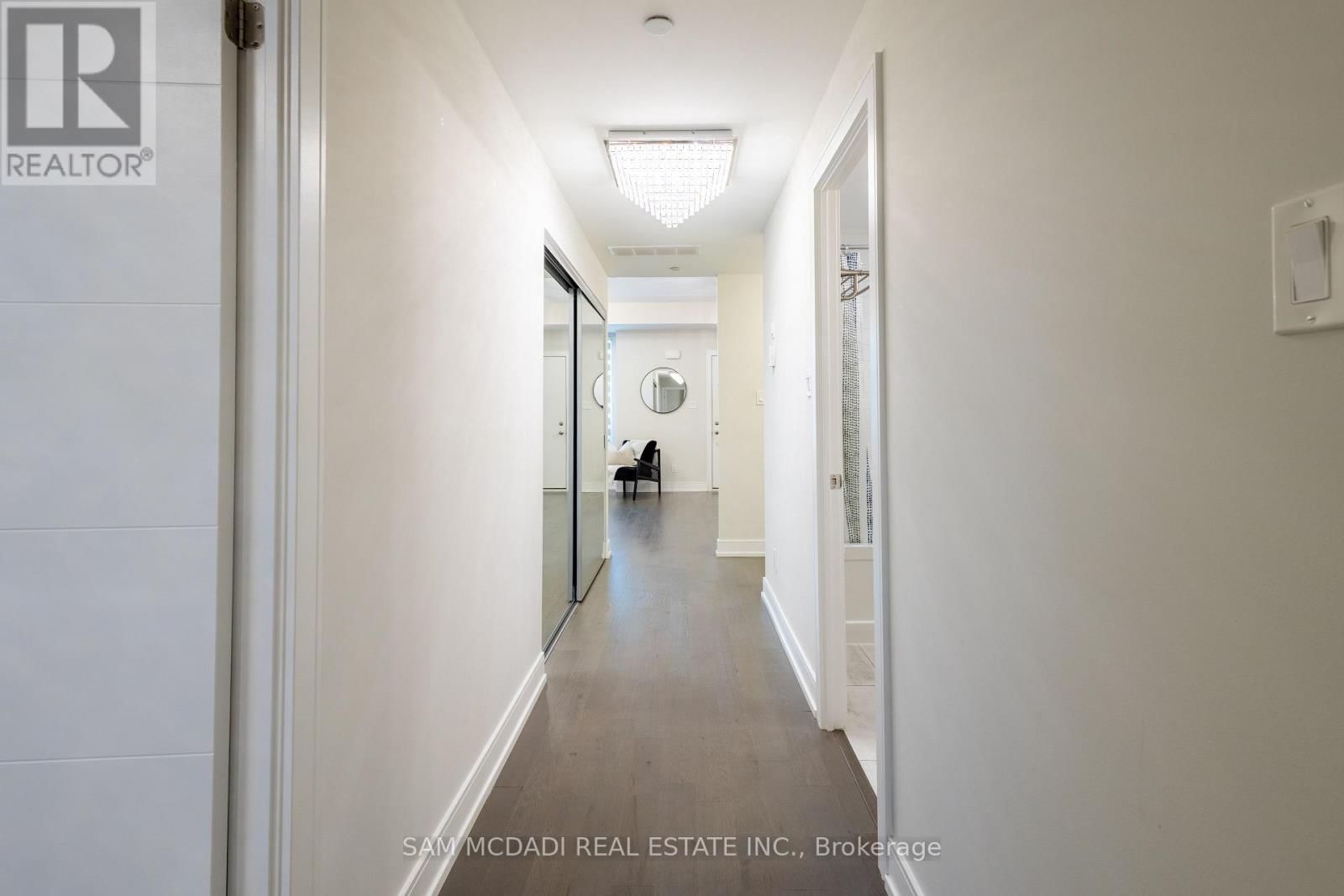 1 - 670 ATWATER AVENUE Image 5