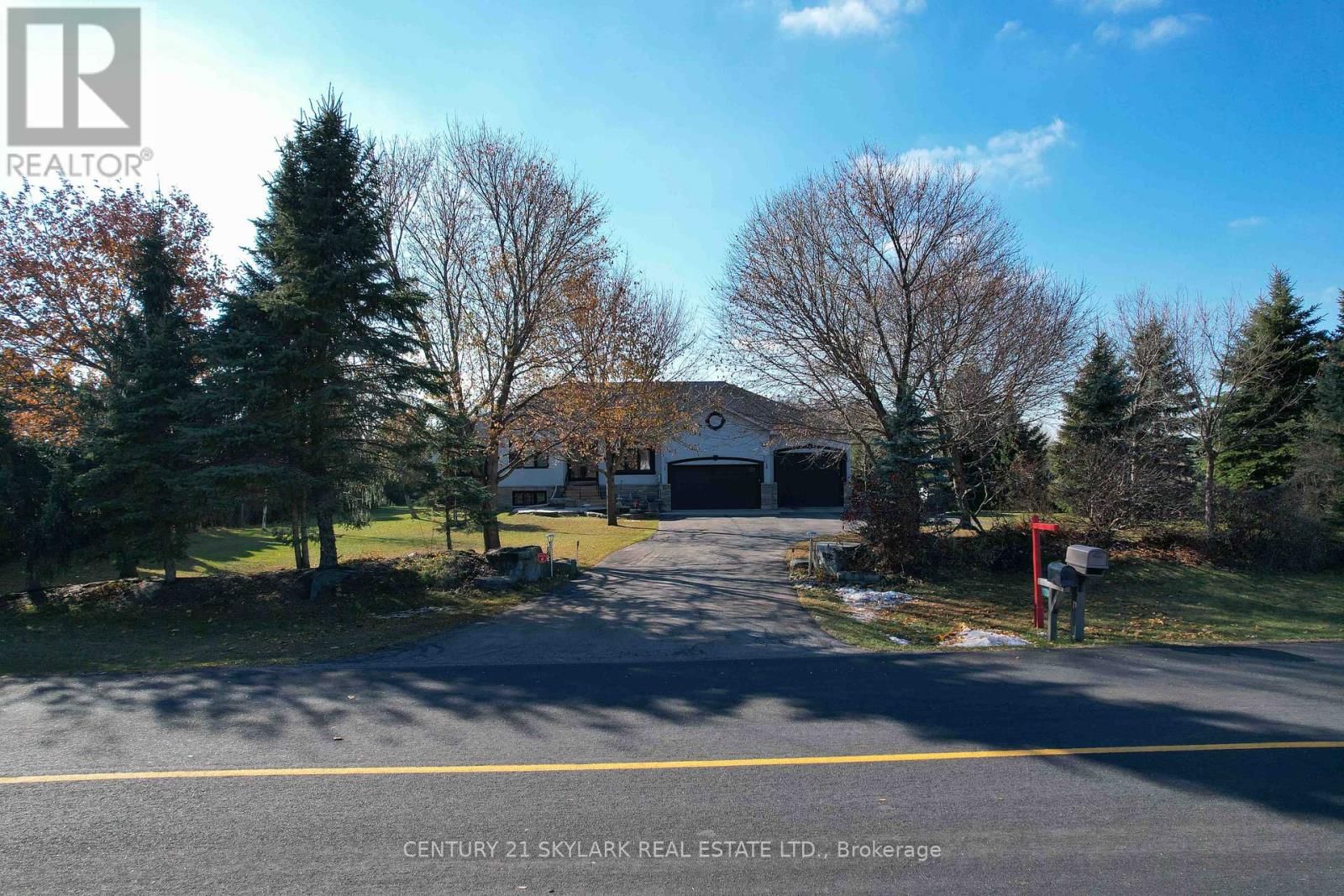 18200 MOUNTAINVIEW ROAD Image 7