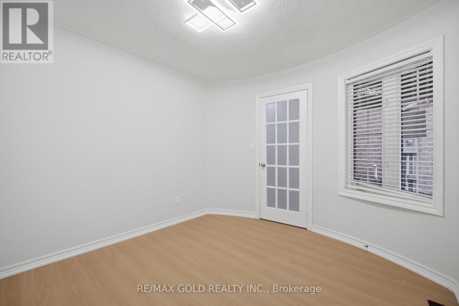 7059 MAGISTRATE TERRACE Image 10