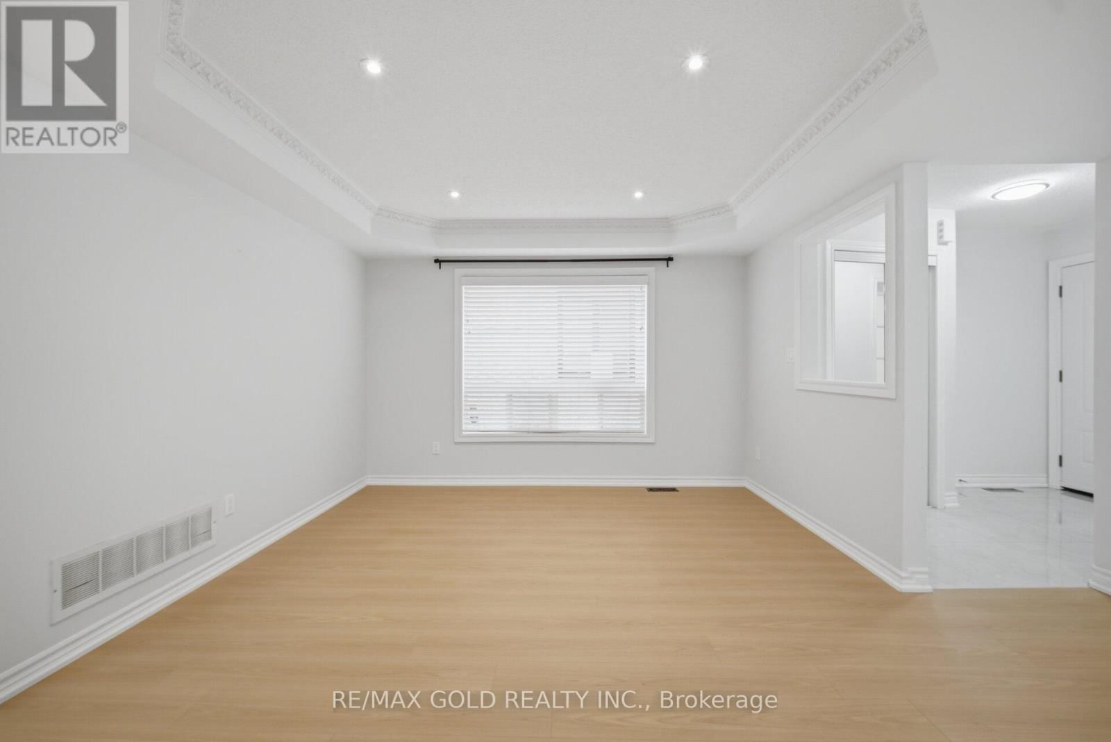 7059 MAGISTRATE TERRACE Image 12