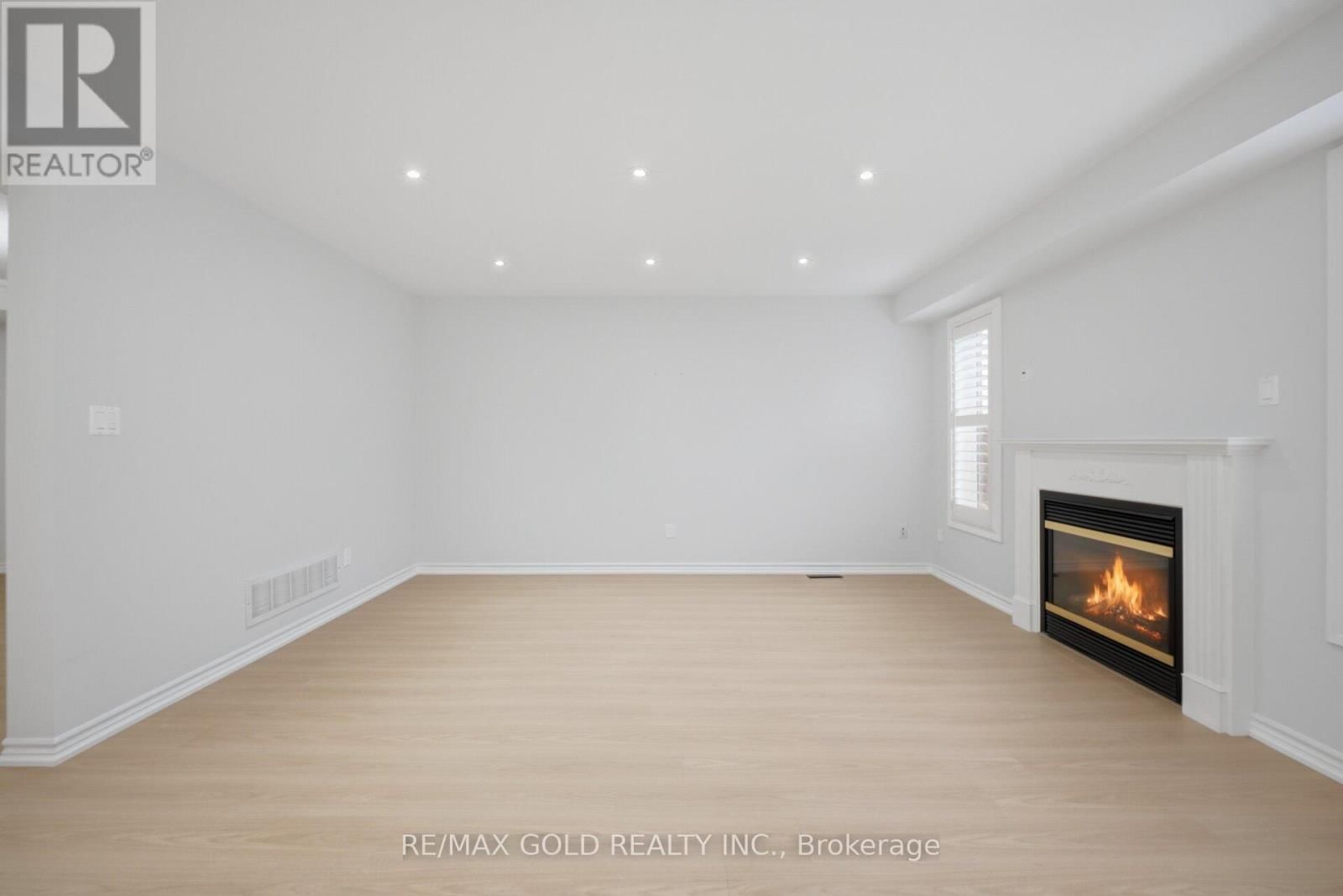 7059 MAGISTRATE TERRACE Image 21