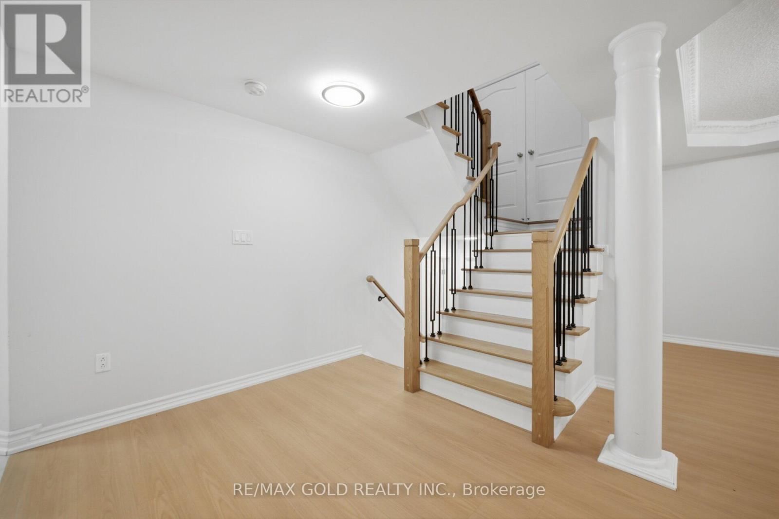 7059 MAGISTRATE TERRACE Image 24