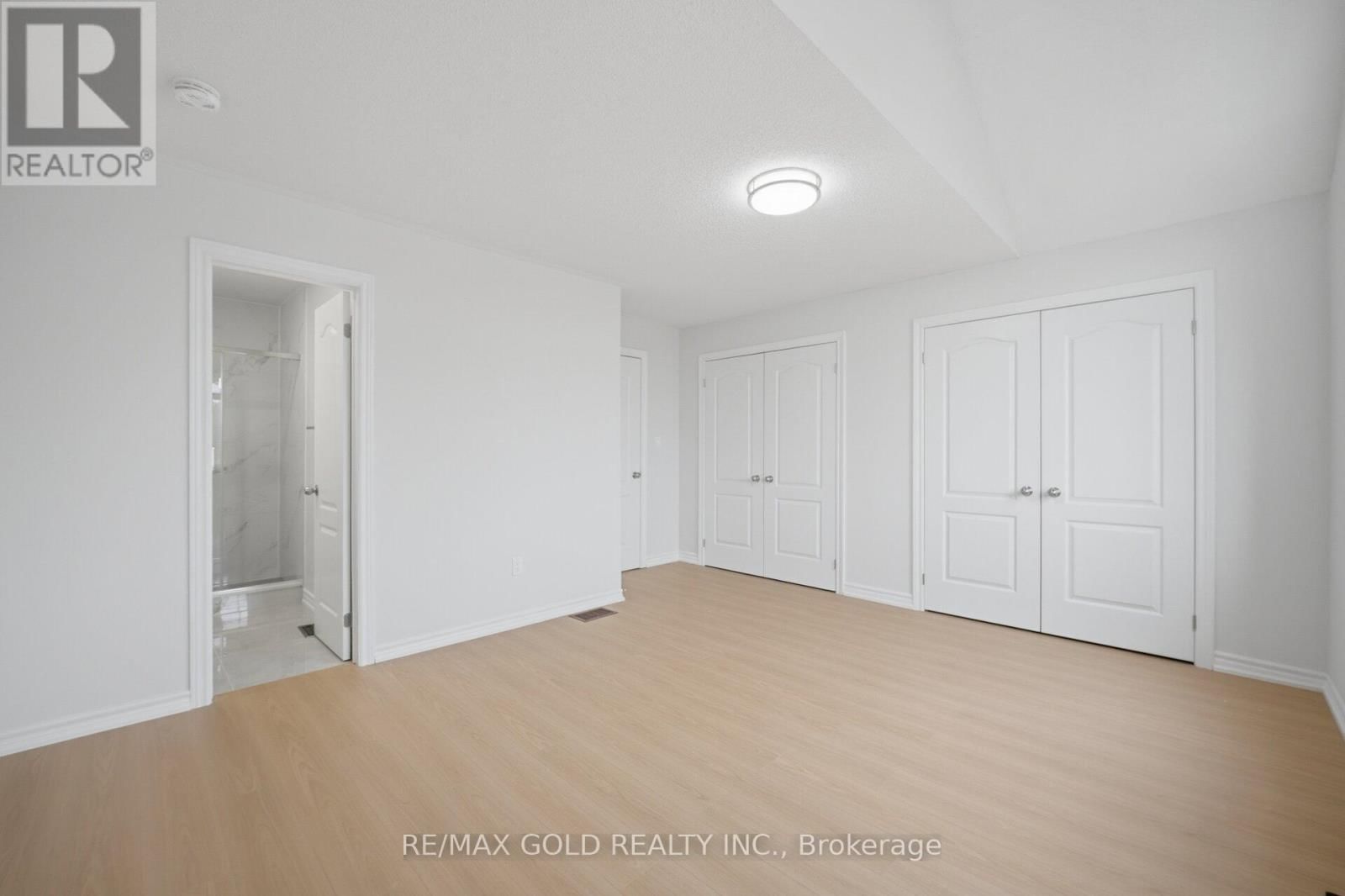 7059 MAGISTRATE TERRACE Image 31