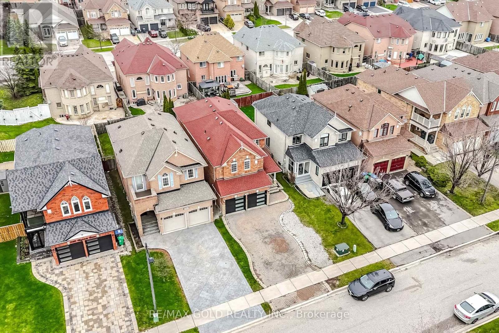 7059 MAGISTRATE TERRACE Image 4