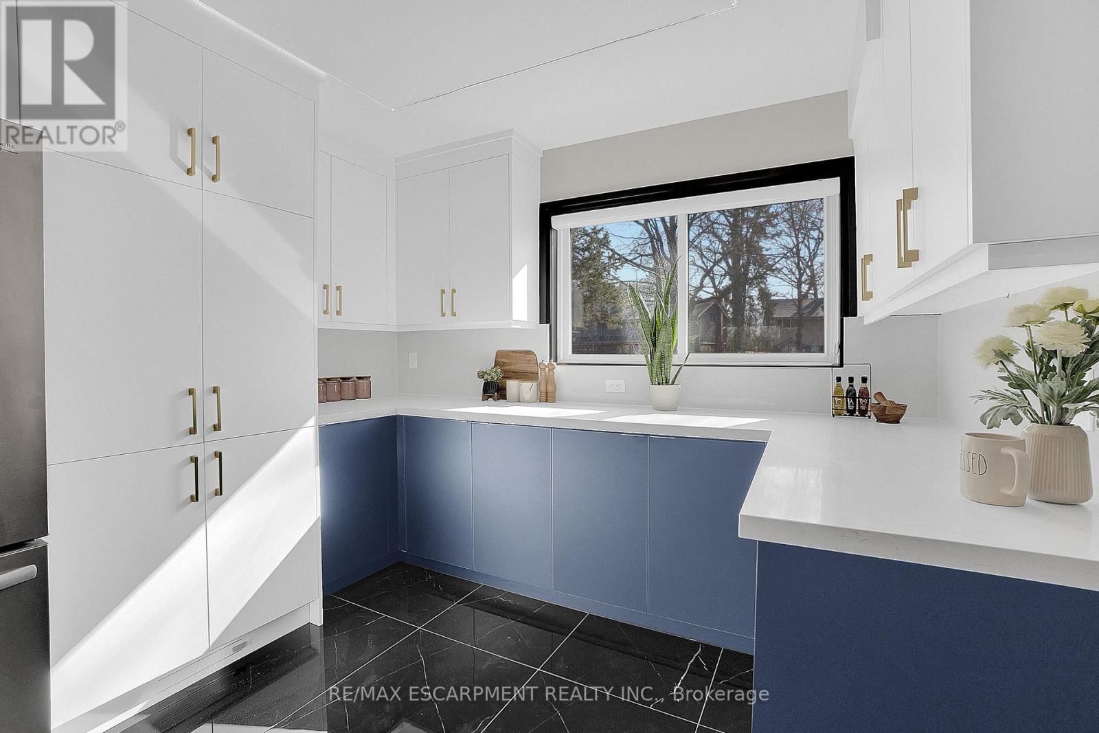 1915 DELANEY DRIVE Image 10