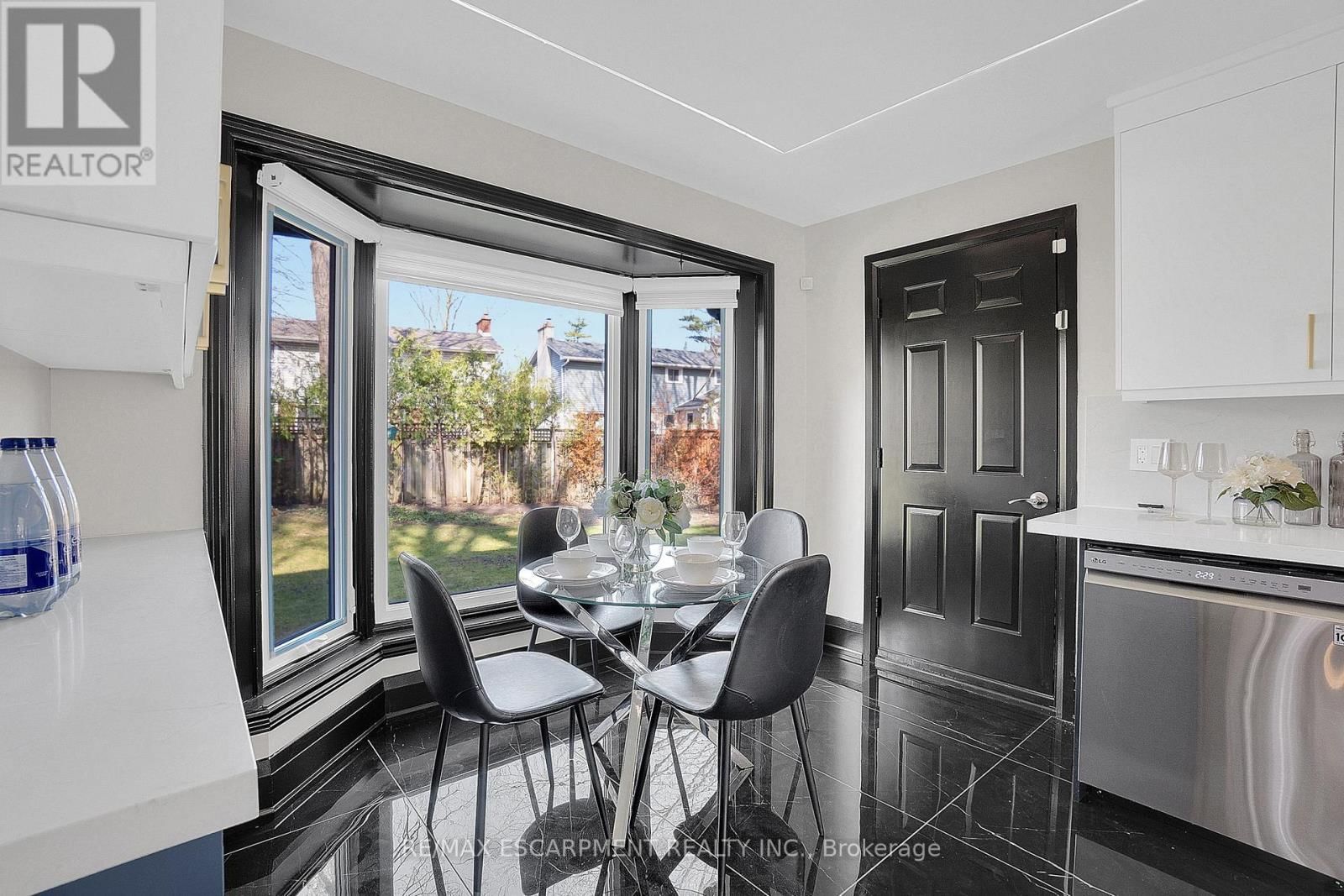 1915 DELANEY DRIVE Image 17