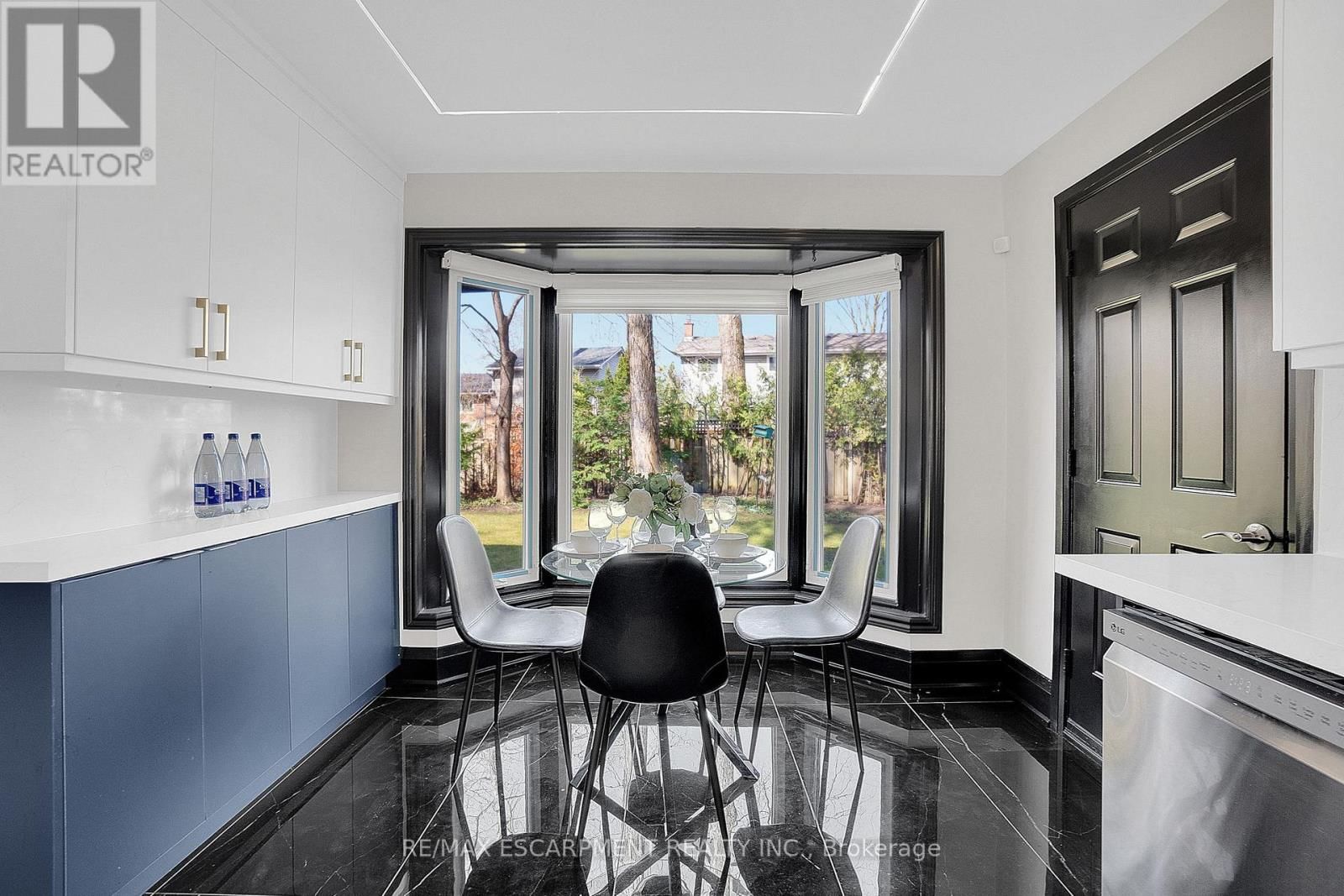 1915 DELANEY DRIVE Image 18