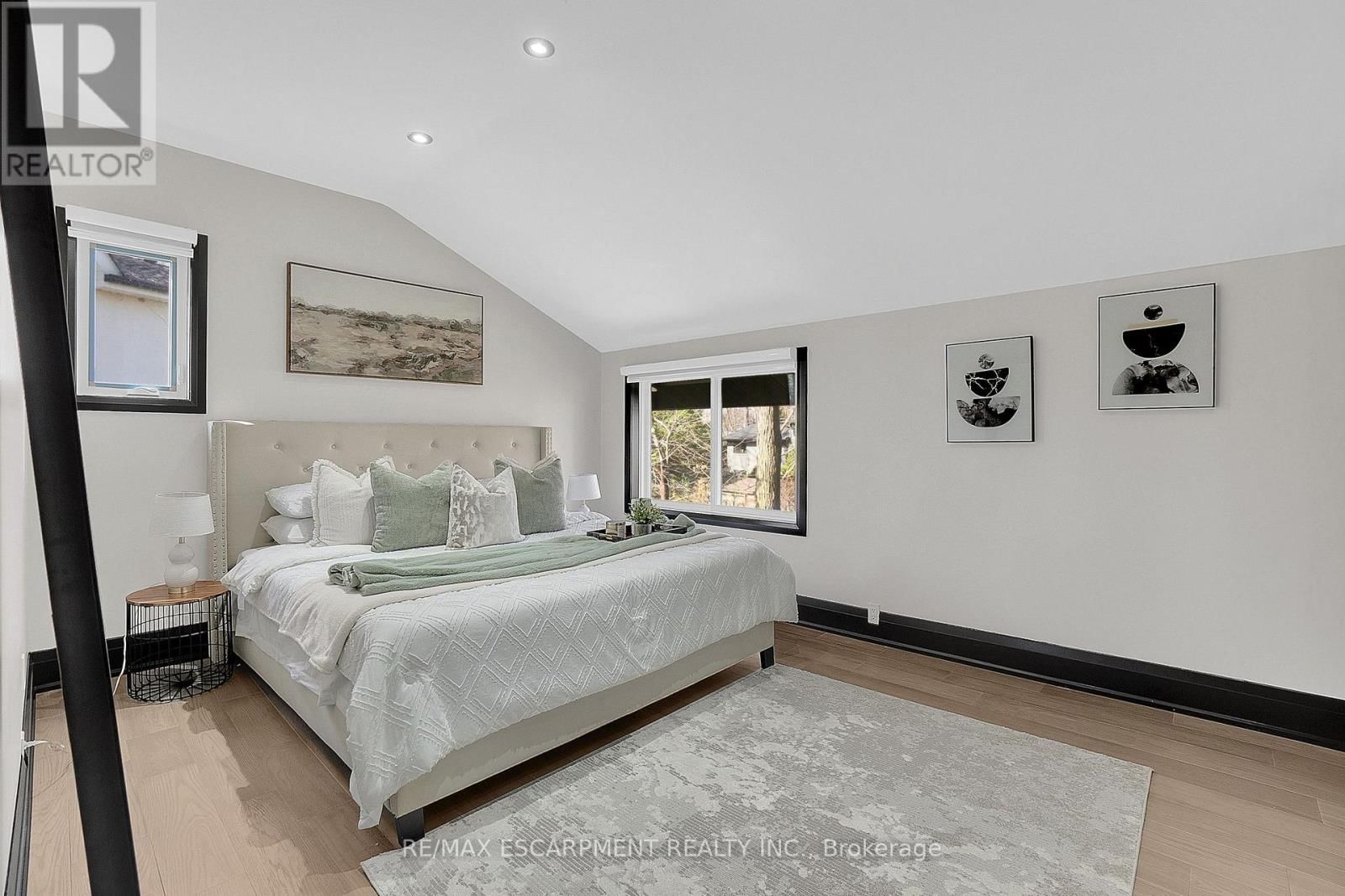 1915 DELANEY DRIVE Image 21