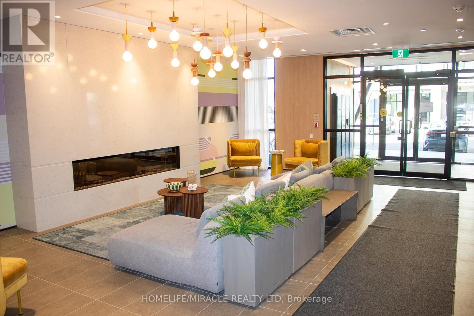 409 - 760 WHITLOCK AVENUE Image 3