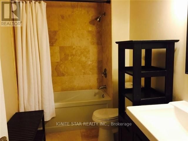 6 - 2079 THE COLLEGEWAY Image 7