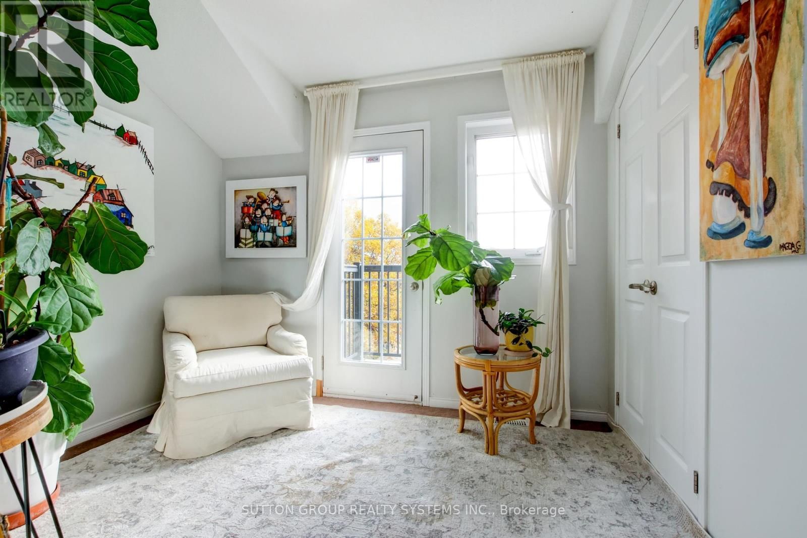 85 - 119b THE QUEENSWAY Image 34