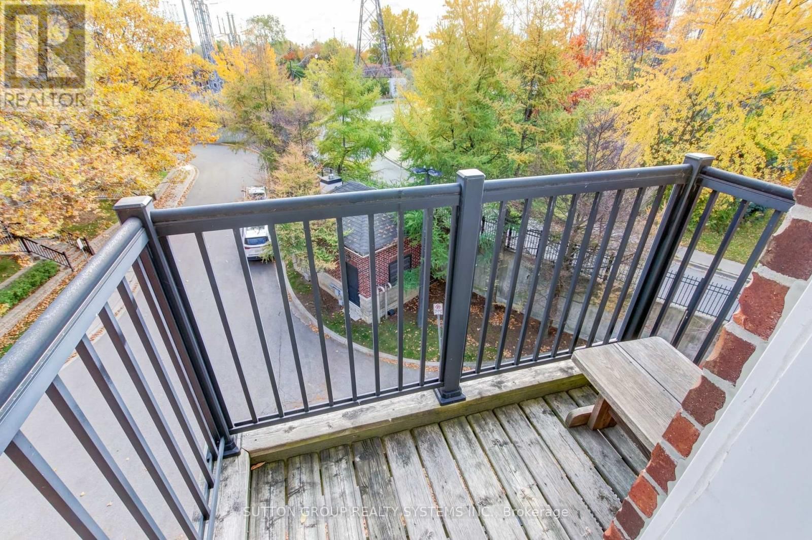 85 - 119b THE QUEENSWAY Image 35