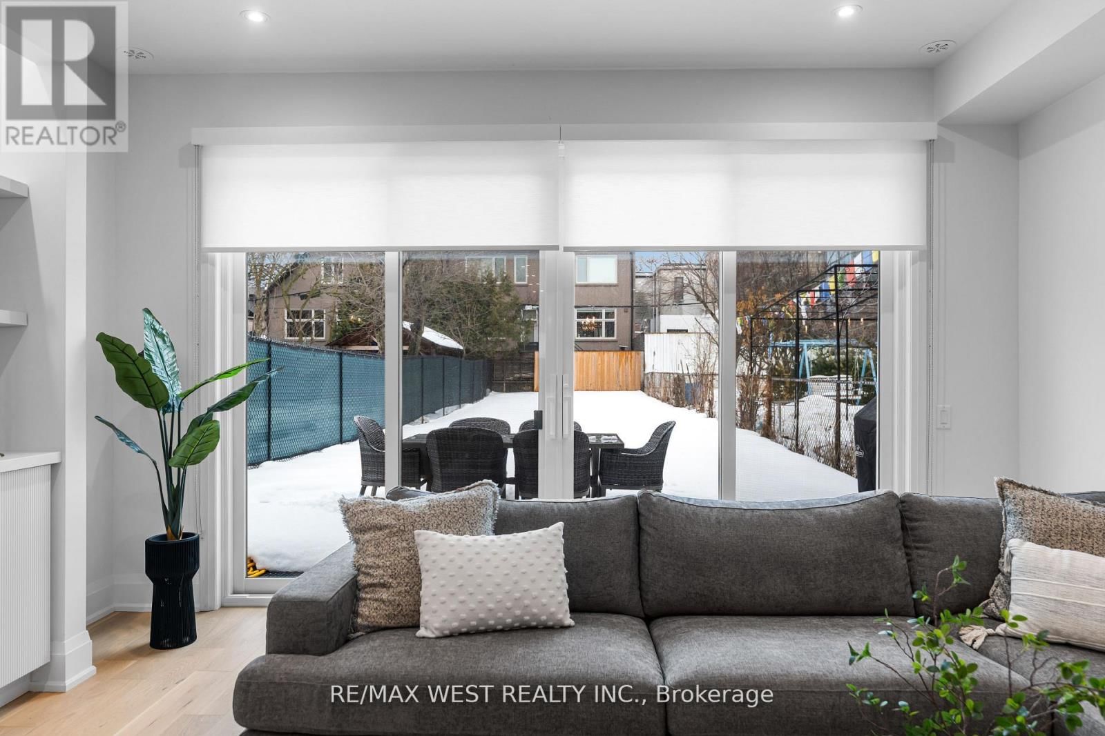 64 GWYNNE AVENUE Image 19