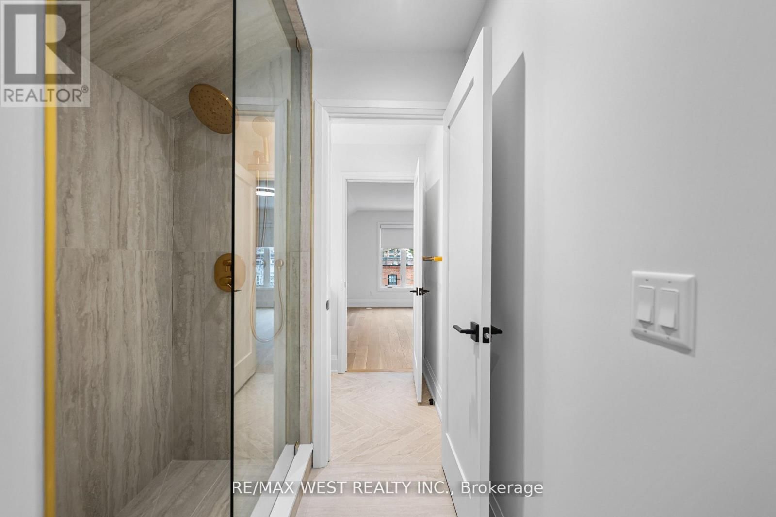 64 GWYNNE AVENUE Image 33