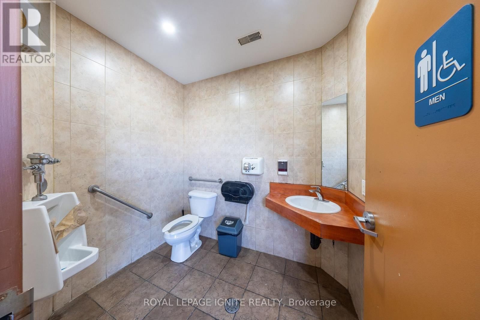 1 - 1706 DUNDAS STREET EAST Image 12