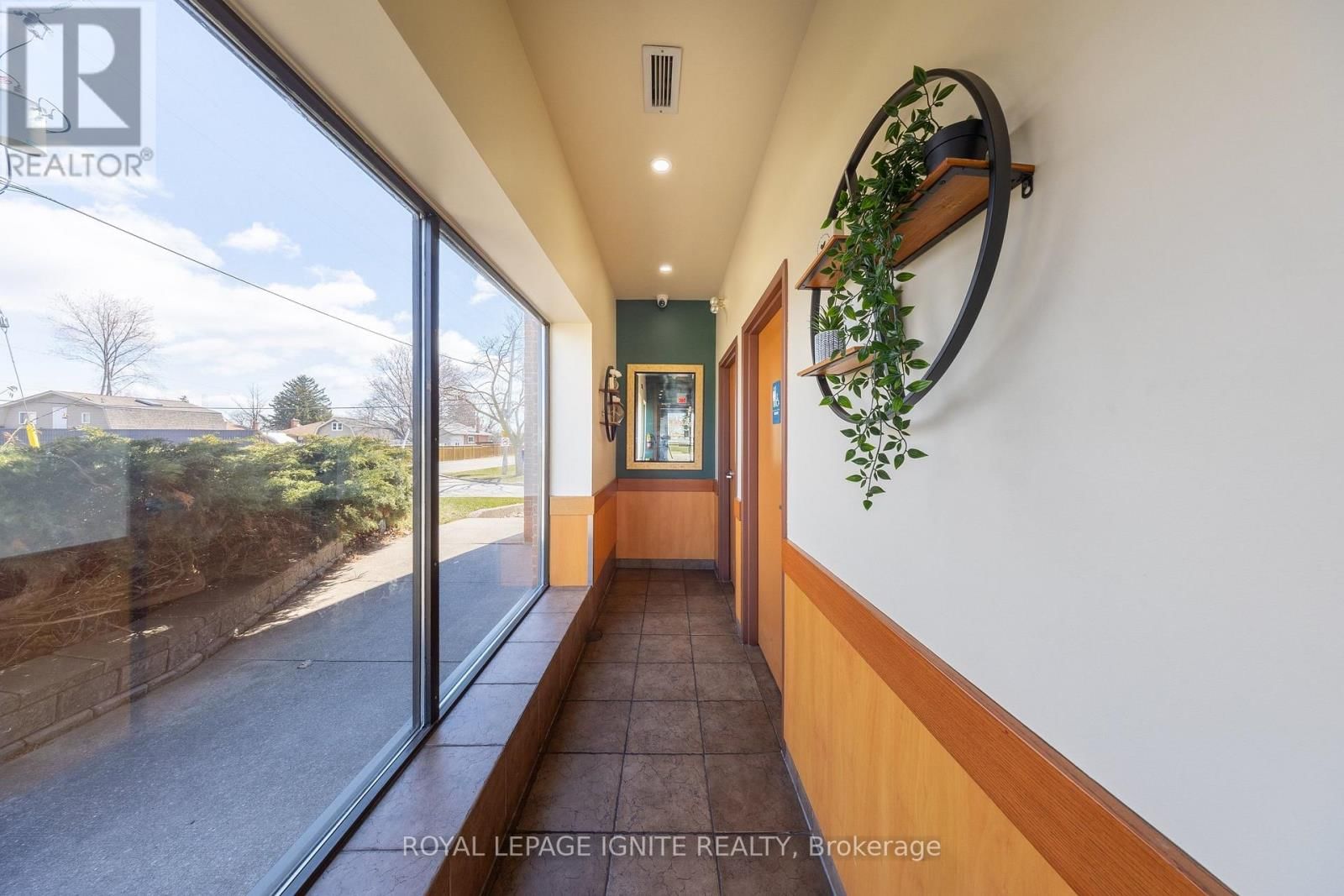 1 - 1706 DUNDAS STREET EAST Image 13